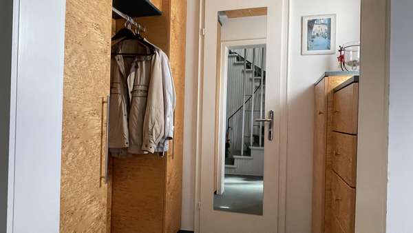 Garderobe Erdgeschoss - Einfamilienhaus in 73432 Aalen mit 105m² kaufen