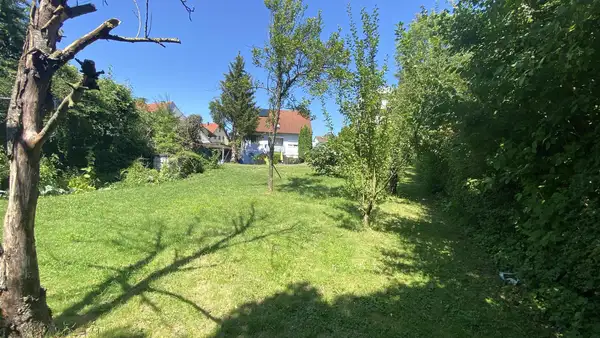 Weitläufiges Grundstück ohne Bauzwang