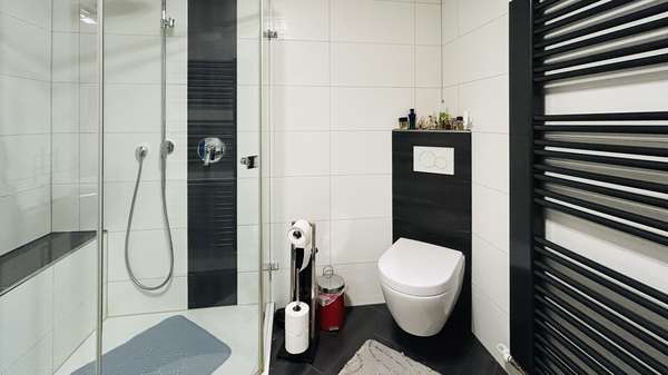 Bad Bad - Erdgeschosswohnung in 75031 Eppingen mit 78m² kaufen