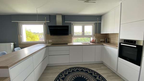 Hochwertige Einbauküche ... - Villa in 74861 Neudenau mit 292m² kaufen