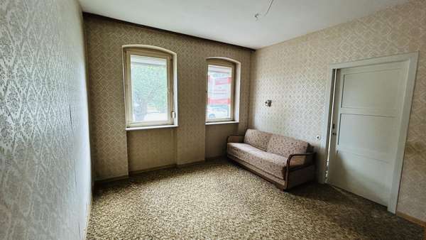 Zimmer 1 EG - Doppelhaushälfte in 75056 Sulzfeld mit 106m² kaufen
