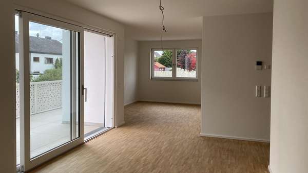 Wohn- Essbereich - Ausstattungsbeispiel - Etagenwohnung in 74336 Brackenheim mit 122m² kaufen
