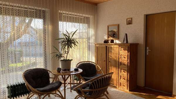 Entree Entree - Bungalow in 74219 Möckmühl mit 149m² kaufen