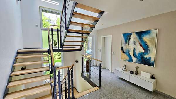 Treppenhaus Treppenhaus - Einfamilienhaus in 71717 Beilstein mit 191m² kaufen