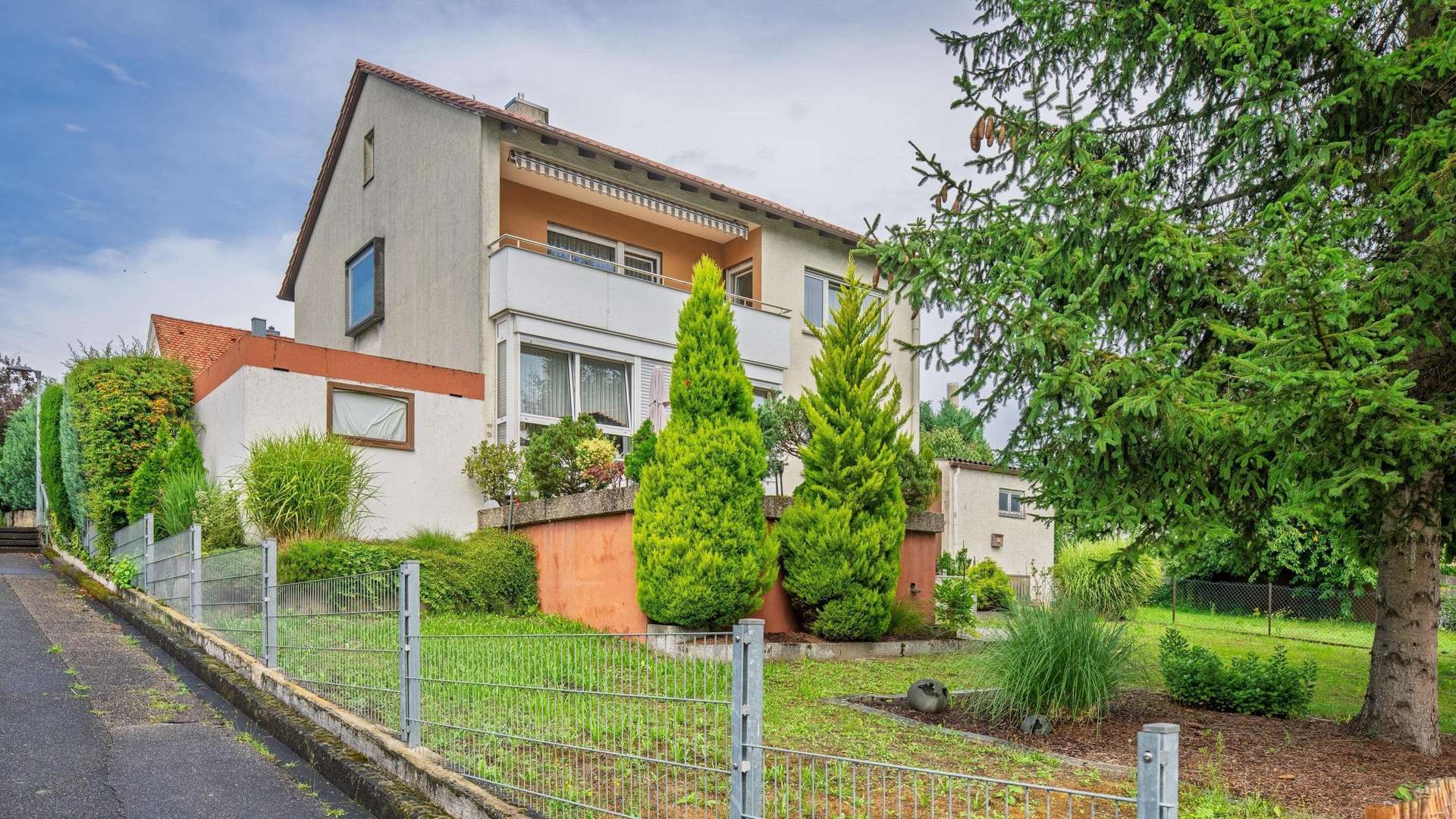 Zweifamilienhaus in 74078 Heilbronn mit 150m² kaufen