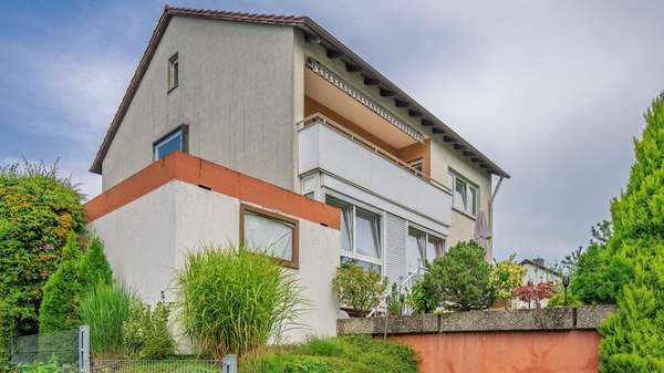 Außenansicht - Zweifamilienhaus in 74078 Heilbronn mit 150m² kaufen