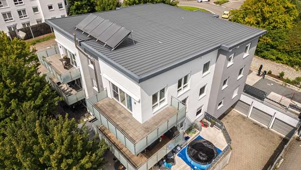 Luftaufnahme - Dachgeschosswohnung in 74257 Untereisesheim mit 102m² kaufen