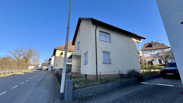 Charmantes Haus mit wunderschönem Garten im Heilbronner Osten
