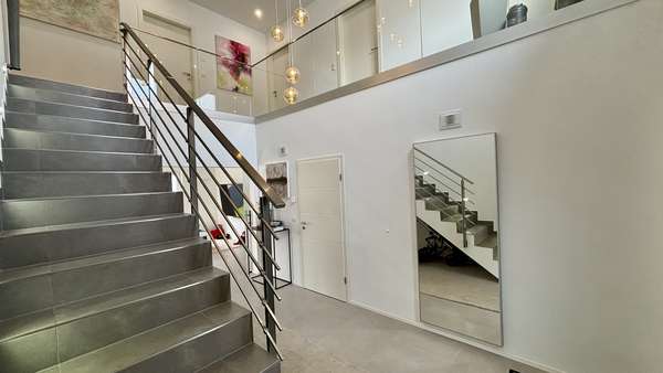 Eingangsbereich Eingangsbereich - Einfamilienhaus in 74177 Bad Friedrichshall mit 193m² kaufen