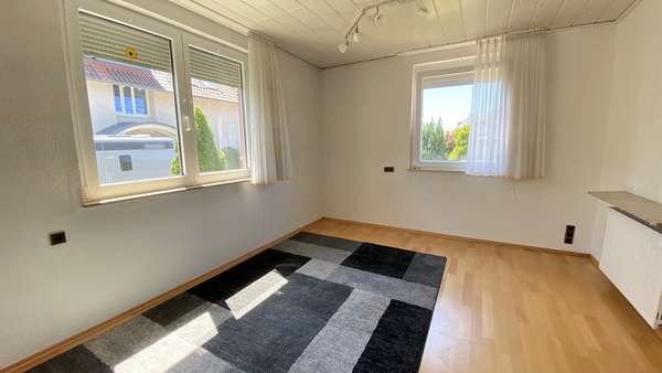 Wohnzimmer Wohnzimmer - Doppelhaushälfte in 74226 Nordheim mit 100m² kaufen