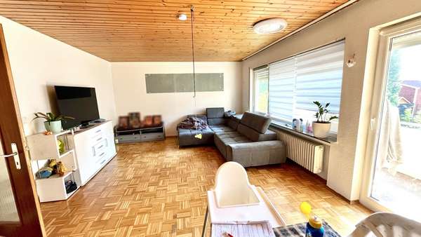Wohnzimmer EG links Wohnzimmer EG links - Mehrfamilienhaus in 74080 Heilbronn mit 400m² kaufen