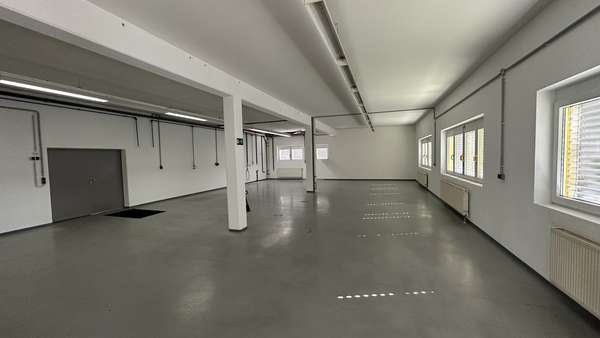 Produktion 208 m² - Halle in 74388 Talheim mit 1460m² mieten