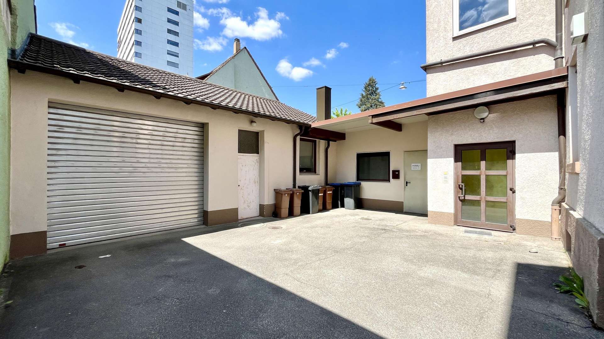 Doppelgarage und Lagerfläche Doppelgarage und Lagerfläche - Mehrfamilienhaus in 74072 Heilbronn mit 475m² kaufen
