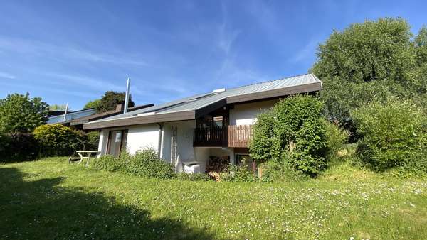 Außenansicht - Einfamilienhaus in 74388 Talheim mit 216m² kaufen