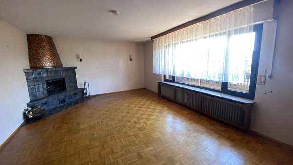 Wohnzimmer Wohnzimmer - Einfamilienhaus in 75031 Eppingen mit 135m² kaufen