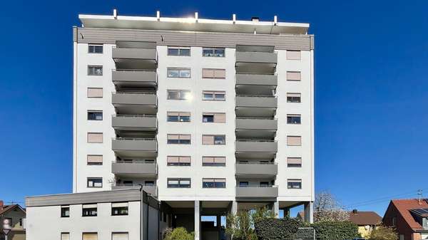 Außenansicht Außenansicht - Etagenwohnung in 74078 Heilbronn mit 84m² kaufen