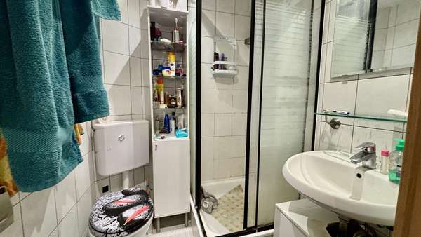Bad - Mehrfamilienhaus in 74072 Heilbronn mit 131m² kaufen