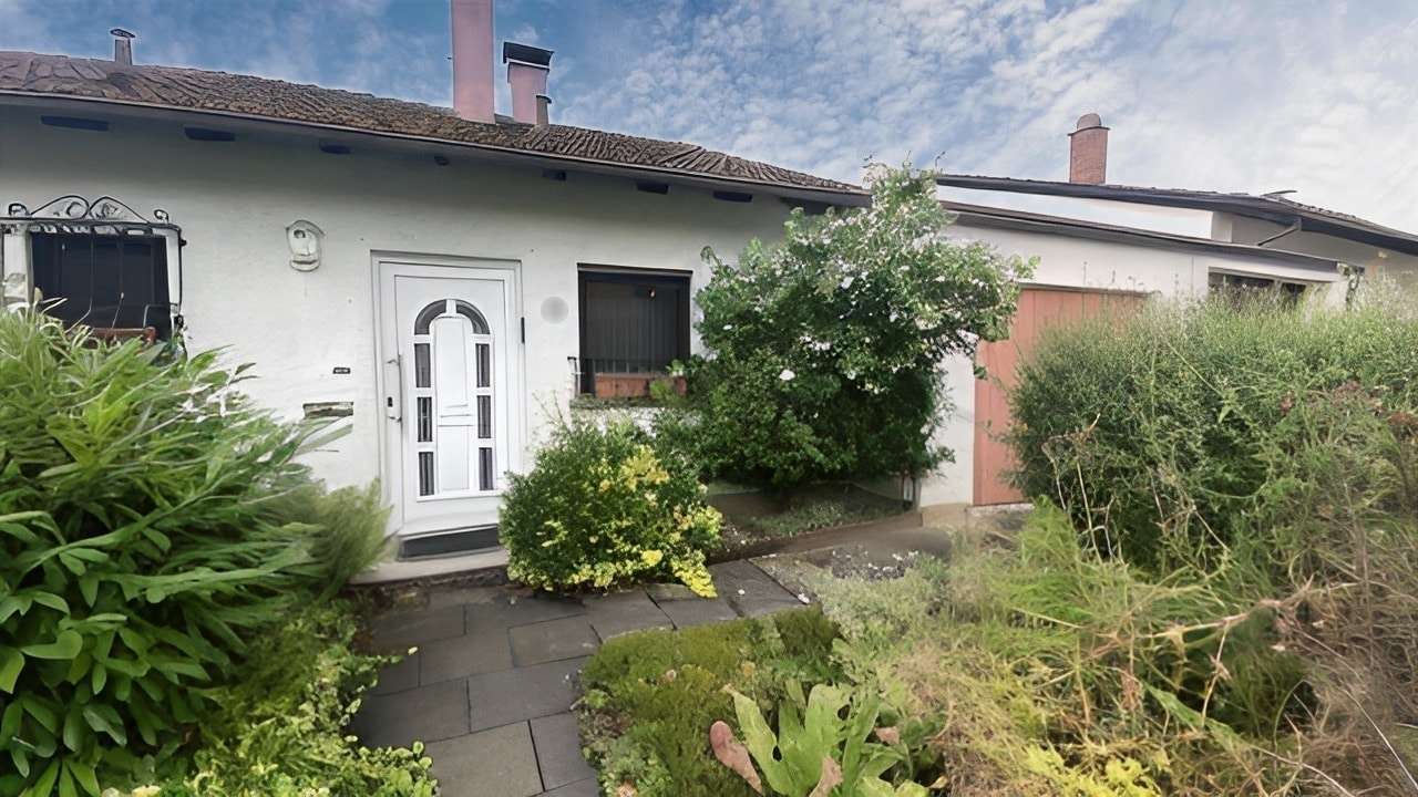Doppelhaushälfte in 75031 Eppingen mit 90m² kaufen