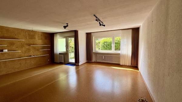 Wohnzimmer Wohnzimmer - Reihenmittelhaus in 74080 Heilbronn mit 120m² kaufen