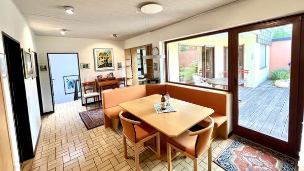Esszimmer - Bungalow in 74081 Heilbronn mit 161m² kaufen