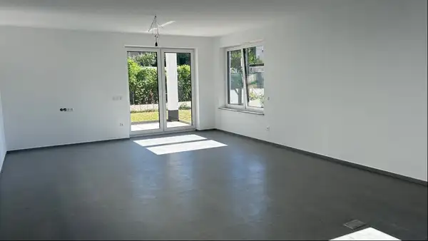 Neubau - Stilvolles Wohnen in ruhiger Lage