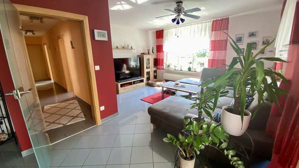 Wohnzimmer EG Wohnzimmer EG - Einfamilienhaus in 74172 Neckarsulm mit 140m² kaufen