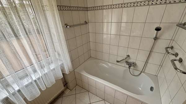 Bad EG - Zweifamilienhaus in 74206 Bad Wimpfen mit 167m² kaufen