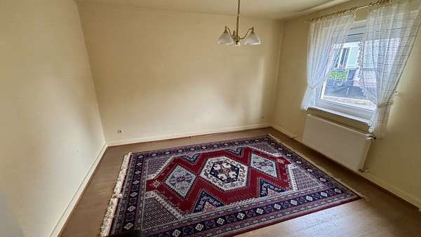 Zimmer EG wie OG - Zweifamilienhaus in 74206 Bad Wimpfen mit 167m² kaufen