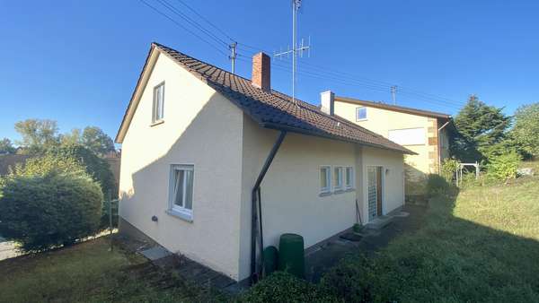 Gartenansicht - Einfamilienhaus in 75031 Eppingen mit 81m² kaufen