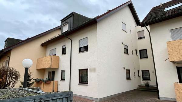 Außenansicht - Dachgeschosswohnung in 74078 Heilbronn mit 91m² kaufen