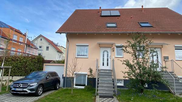 Frontansicht - Doppelhaushälfte in 75031 Eppingen mit 170m² kaufen