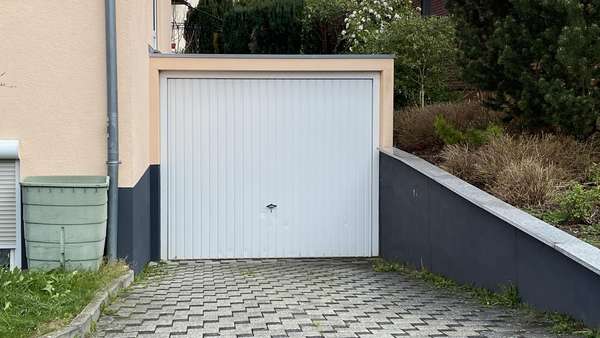 Garage - Doppelhaushälfte in 75031 Eppingen mit 170m² kaufen