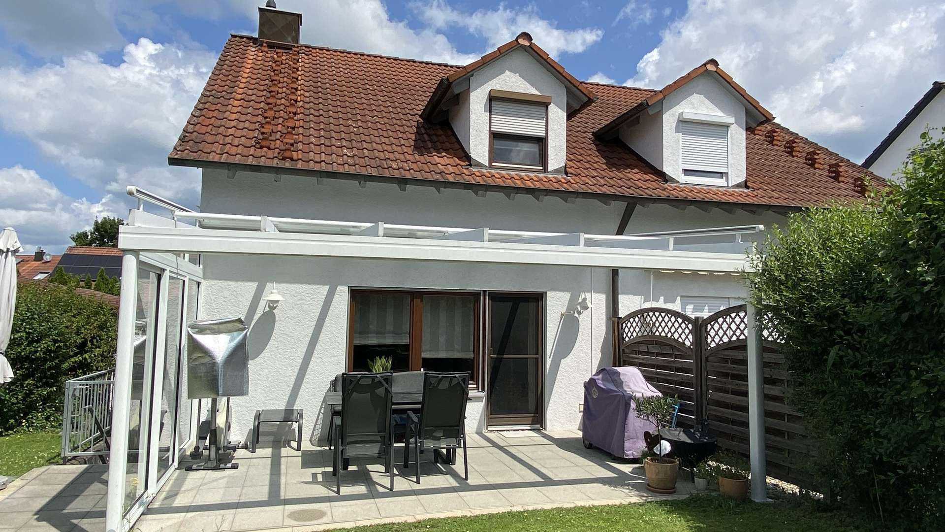 Doppelhaushälfte in 74229 Oedheim mit 125m² kaufen