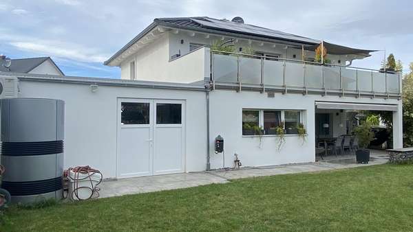 Gartenansicht - Einfamilienhaus in 74252 Massenbachhausen mit 178m² kaufen