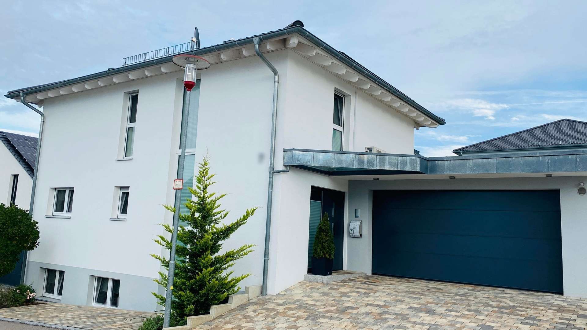 Straßenansicht - Einfamilienhaus in 74252 Massenbachhausen mit 178m² kaufen