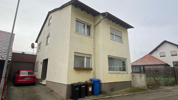 Frontansicht - Einfamilienhaus in 75031 Eppingen mit 110m² kaufen
