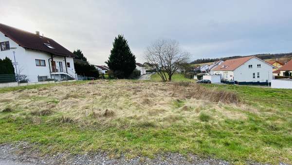 Grundstück - Grundstück in 74912 Kirchardt mit 663m² kaufen