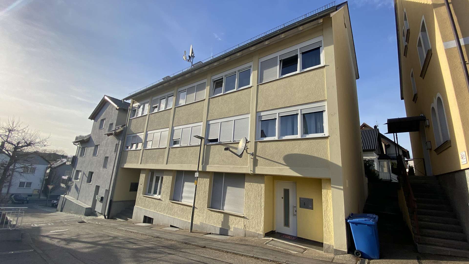 Seitenansichten - Etagenwohnung in 74252 Massenbachhausen mit 57m² kaufen