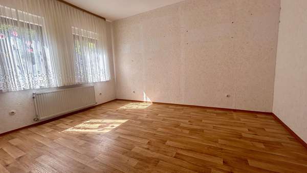 Zimmer OG - Mehrfamilienhaus in 74078 Heilbronn mit 210m² kaufen