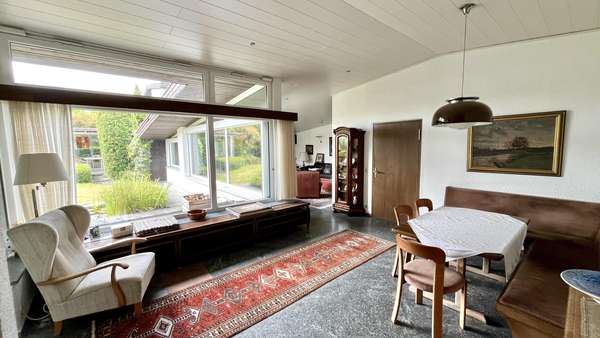 Esszimmer mit Übergang ins Wohn- und Arbeitszimmer - Einfamilienhaus in 74074 Heilbronn mit 178m² kaufen