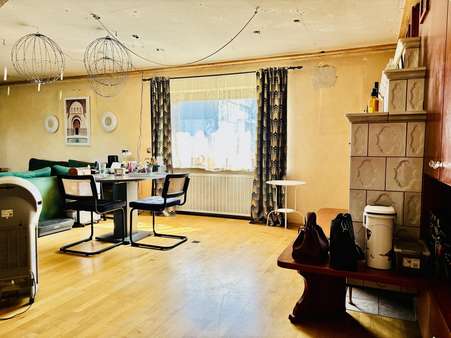 Wohnzimmer Erdgeschoss Wohnzimmer Erdgeschoss - Einfamilienhaus in 74564 Crailsheim mit 182m² kaufen