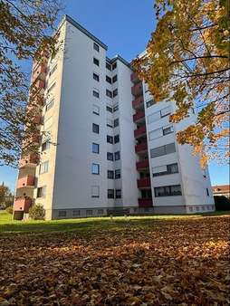 Außenansicht  - Erdgeschosswohnung in 74523 Schwäbisch Hall mit 82m² kaufen