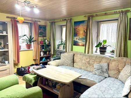 Wohnzimmer Erdgeschoss - Einfamilienhaus in 74575 Schrozberg mit 110m² kaufen