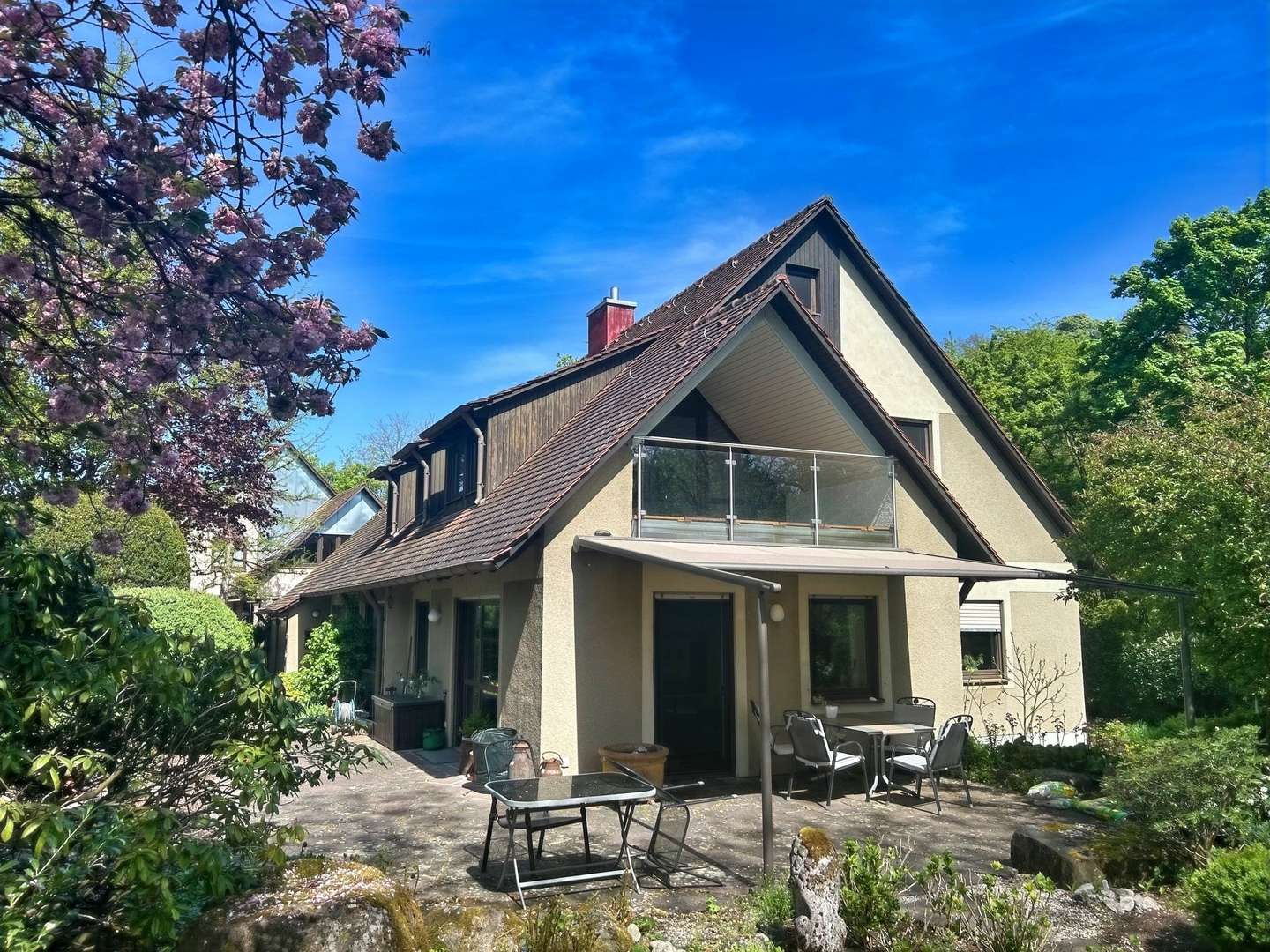 Außenansicht - Zweifamilienhaus in 74523 Schwäbisch Hall mit 213m² kaufen
