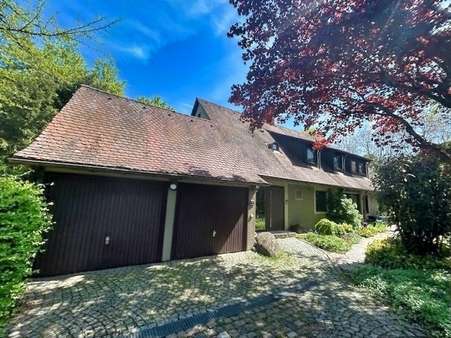 Garagen - Zweifamilienhaus in 74523 Schwäbisch Hall mit 213m² kaufen