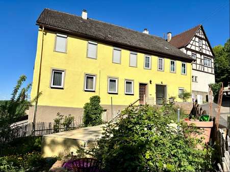 Außenansicht - Etagenwohnung in 74595 Langenburg mit 167m² kaufen