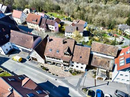 Außenansicht - Einfamilienhaus in 74595 Langenburg mit 350m² kaufen