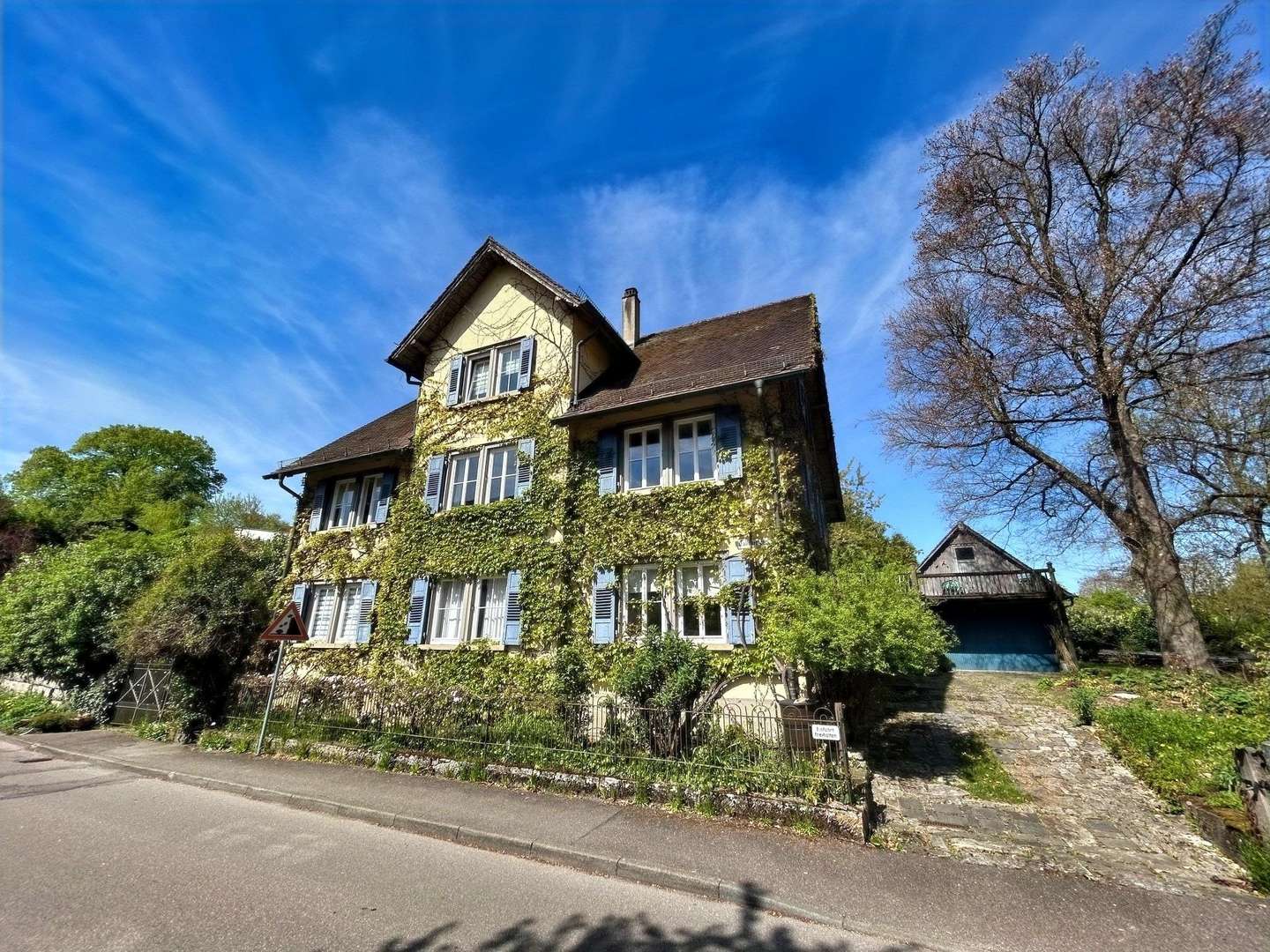 Außenansicht - Zweifamilienhaus in 74523 Schwäbisch Hall mit 250m² kaufen