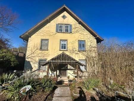Außenansicht - Zweifamilienhaus in 74523 Schwäbisch Hall mit 250m² kaufen