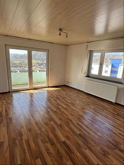 Zimmer - Etagenwohnung in 74405 Gaildorf mit 76m² kaufen